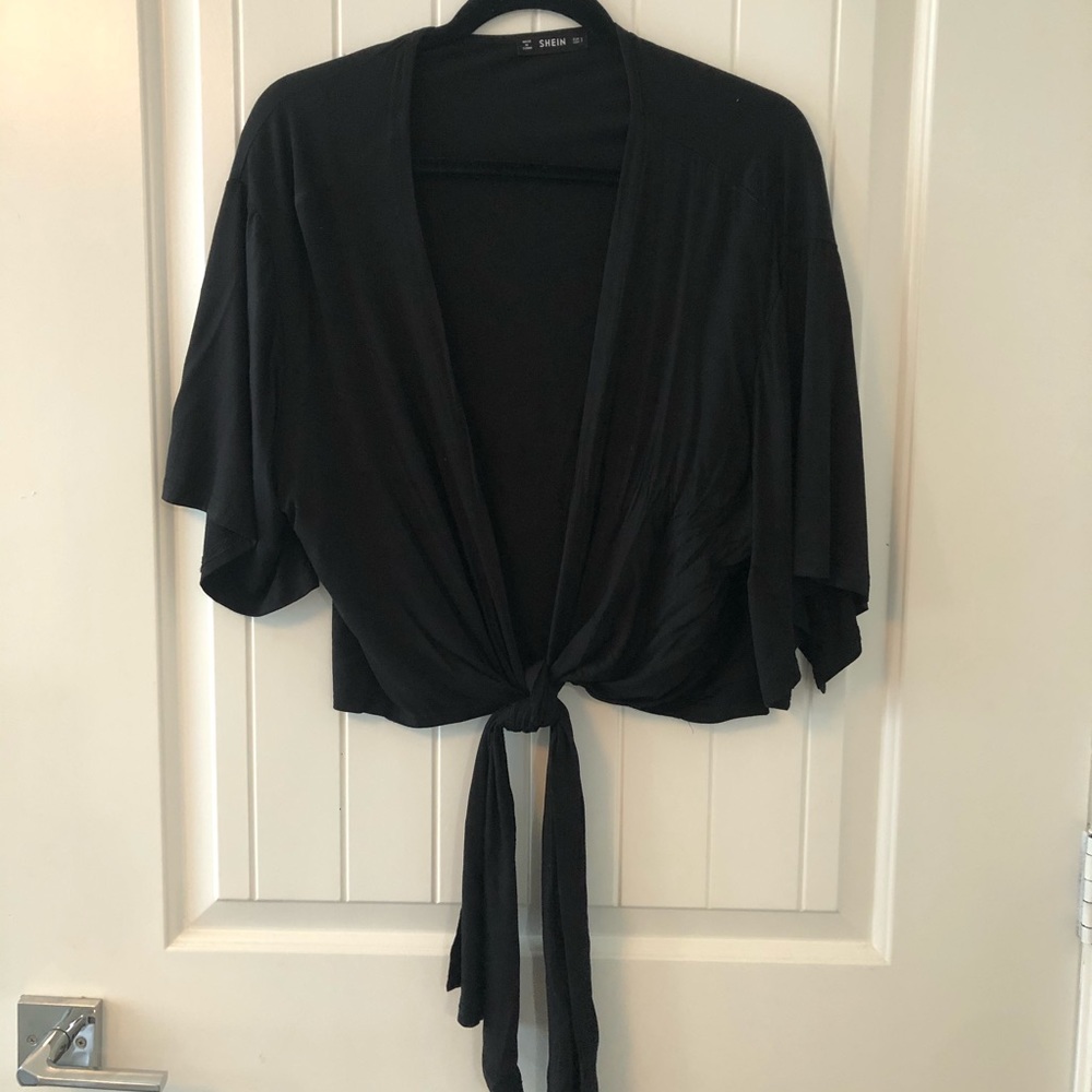 Tie top